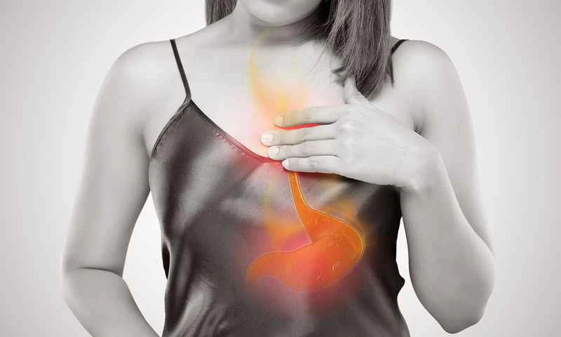 Έχετε καούρες; Με τις συμβουλές αυτές θα ανακουφιστείτε φυσικά!